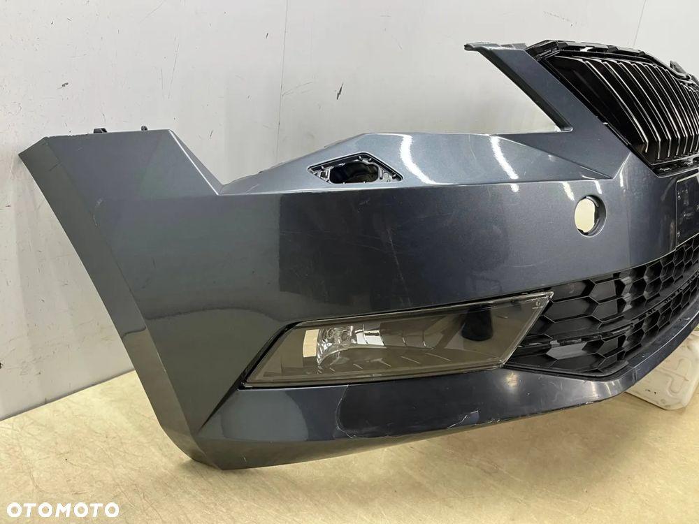 Zderzak przedni Skoda Superb III 3 15-19r. przedlift przód 3V0807221 - 2