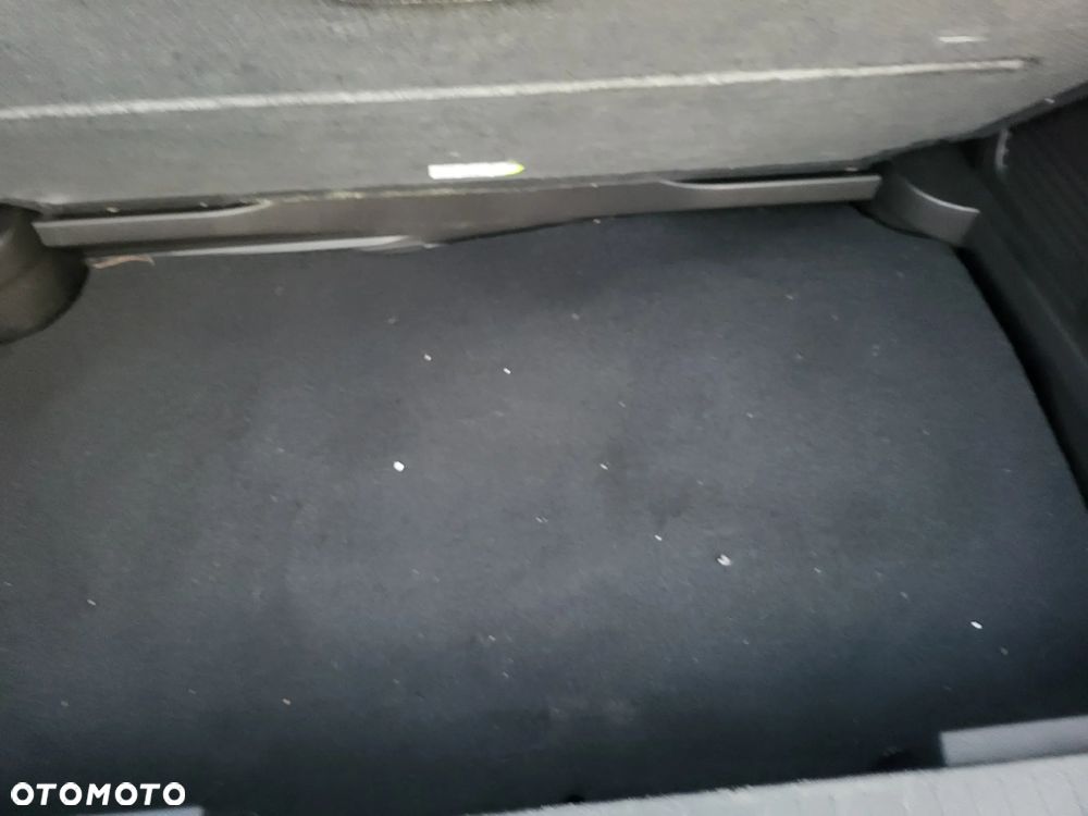 Opel Meriva 1.4 T Cosmo - 27