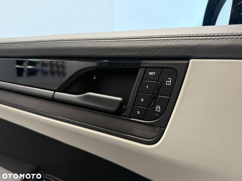 Porsche Cayenne Black Edition - 15