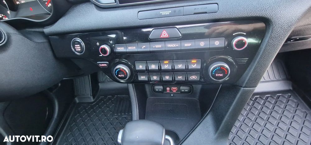 Kia Sportage 1.7 CRDI 2WD ISG Aut. GT Line - 12