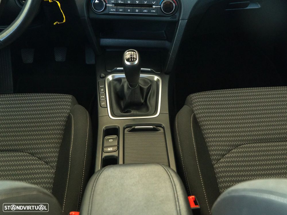 Kia XCeed - 17