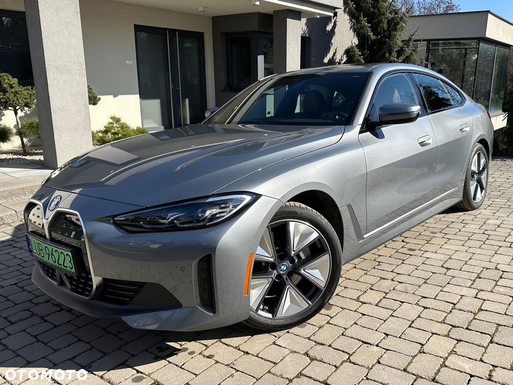 BMW i4 - 1