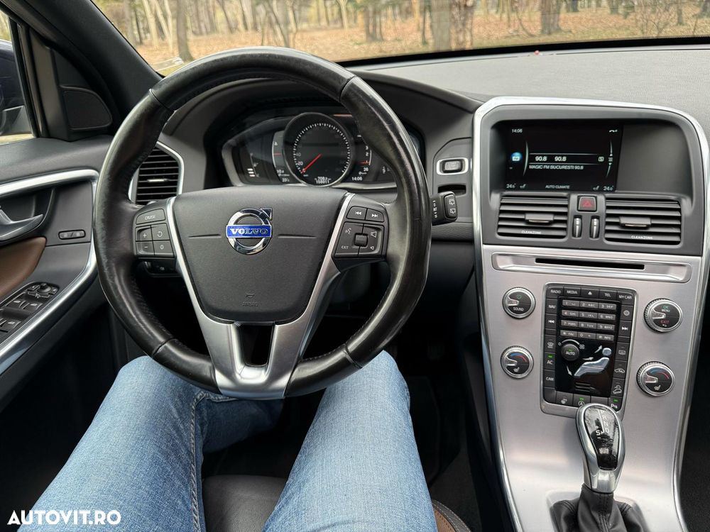 Volvo XC 60 - 12