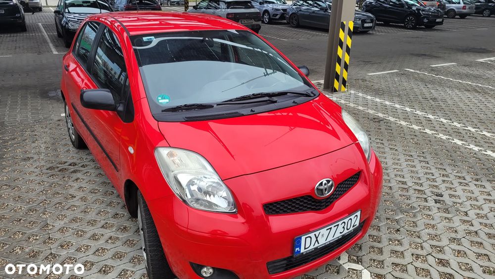 Toyota Yaris 1.0 Terra - 2