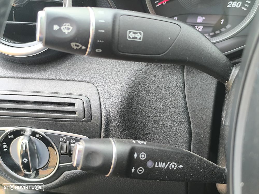 Mercedes-Benz C 180 BlueTEC Avantgarde+ - 22