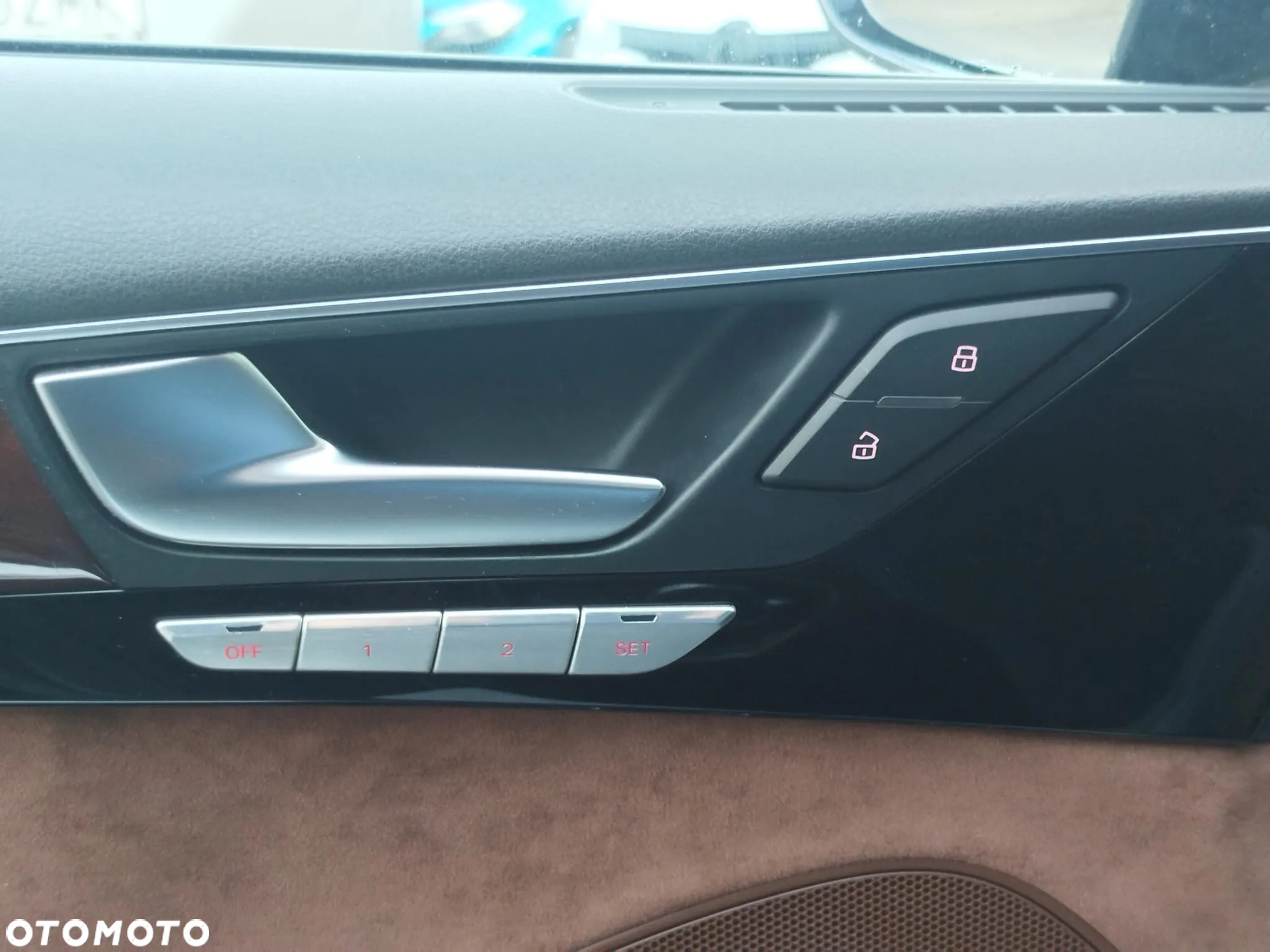Audi A8 L 55 TFSI quattro tiptronic - 30