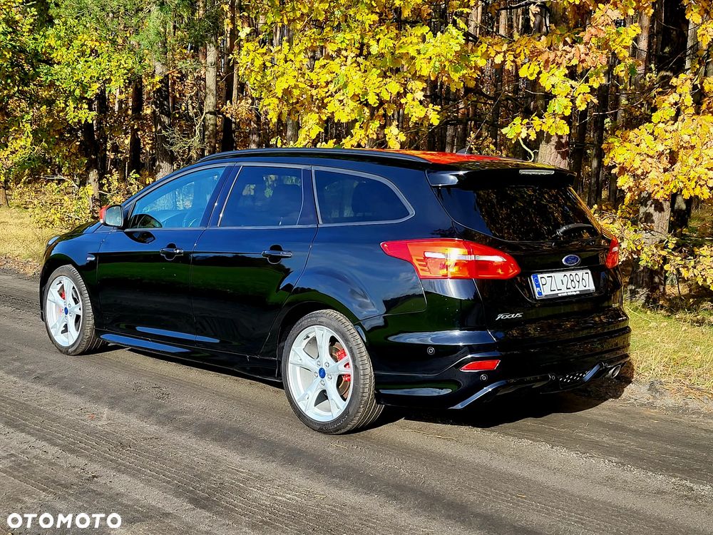 Ford Focus 1.5 EcoBoost ST-Line Black ASS - 25