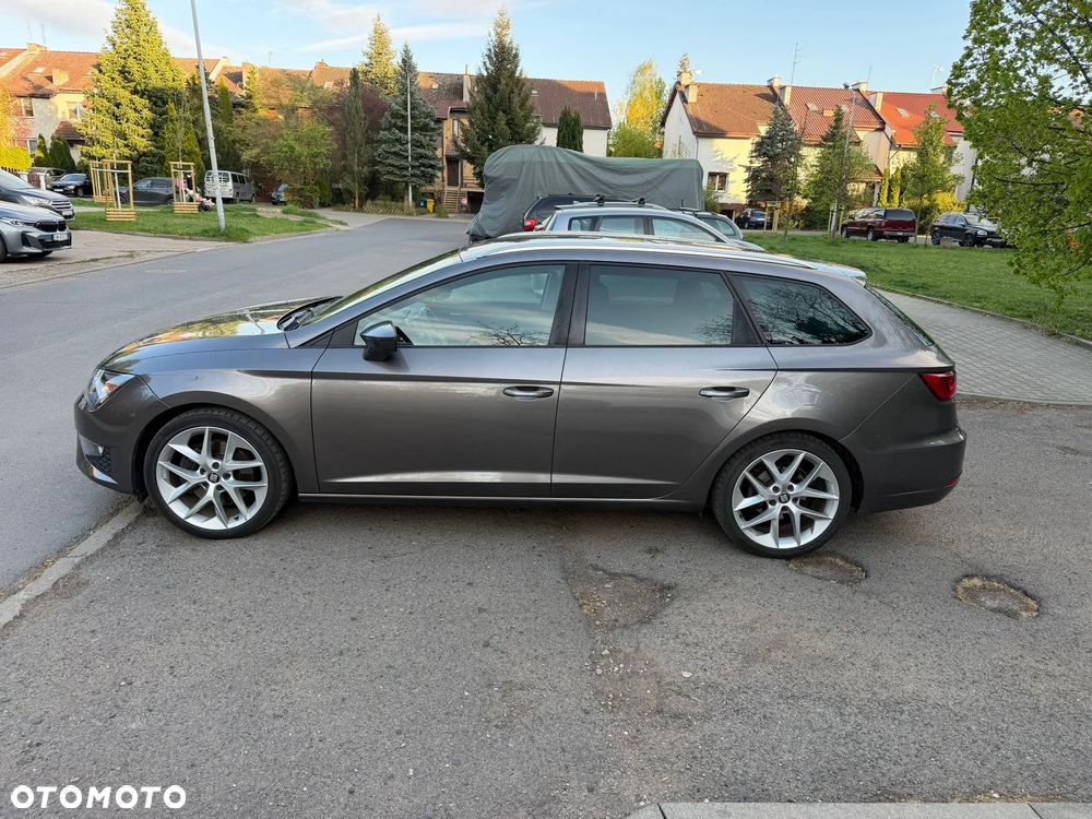 Seat Leon 1.8 TSI Start&Stop DSG FR - 3