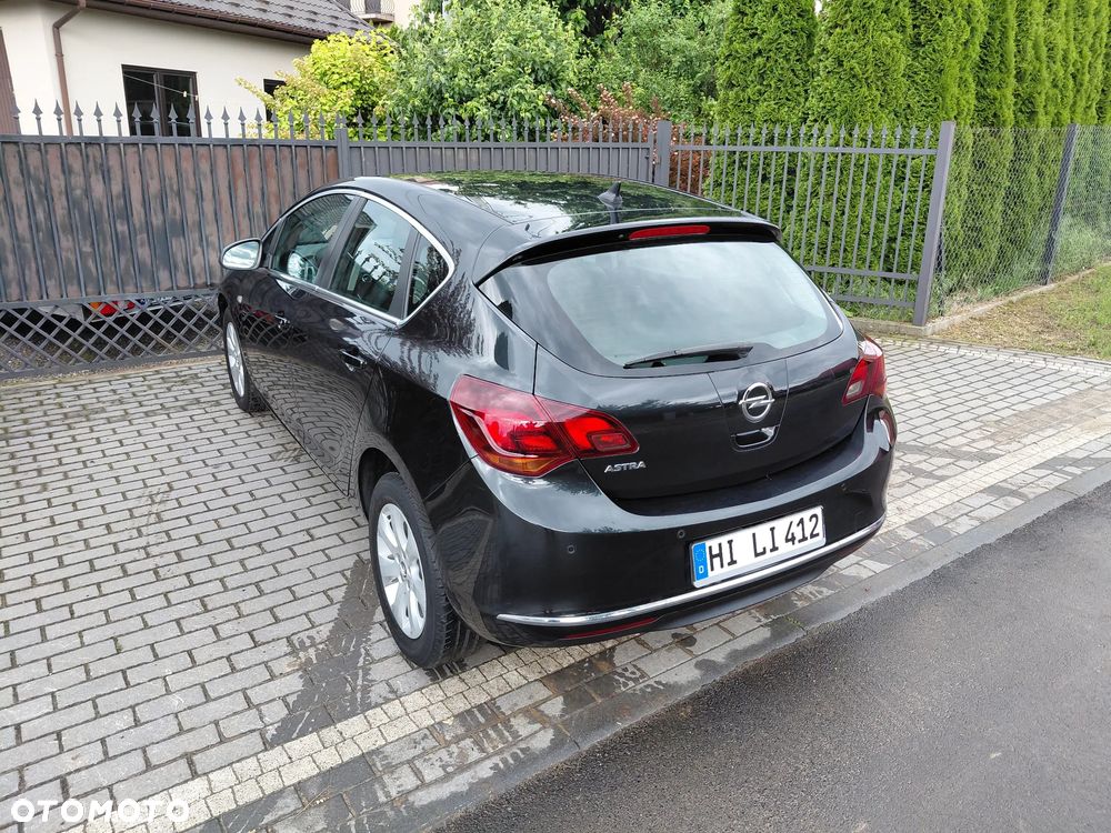 Opel Astra 1.6 Exklusiv - 17