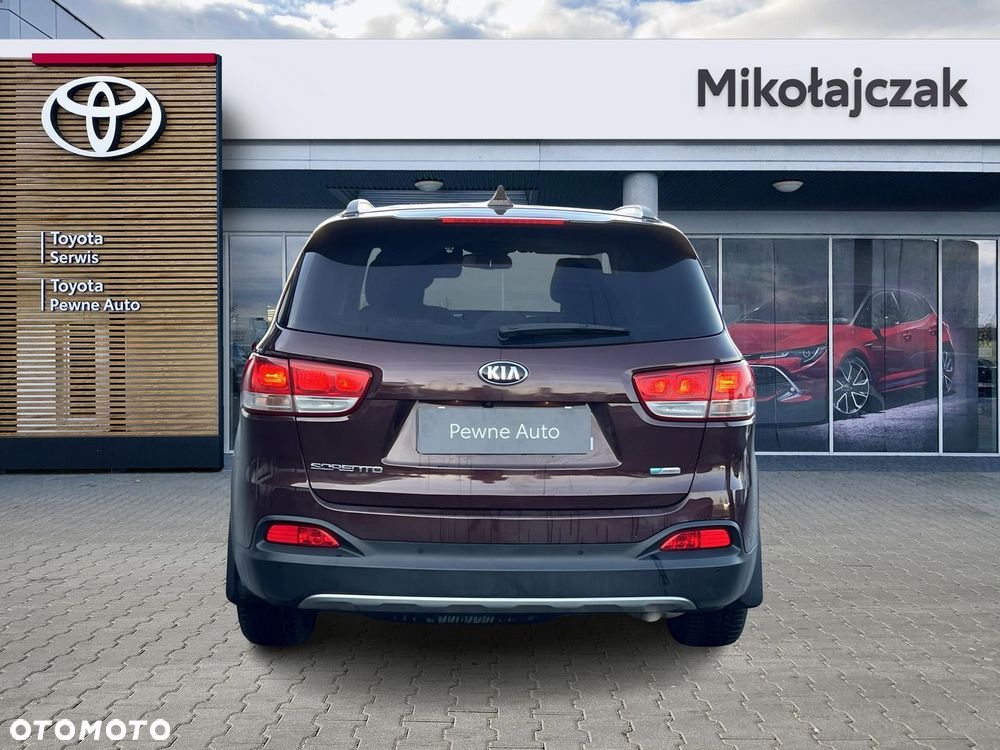 Kia Sorento - 8