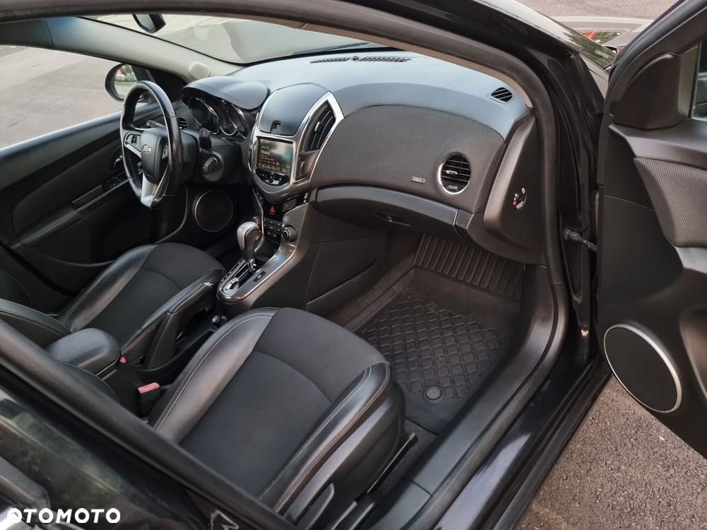 Chevrolet Cruze 2.0 D LTZ+ - 13