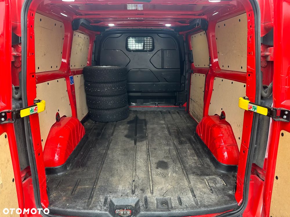Ford TRANSIT CUSTOM - 8