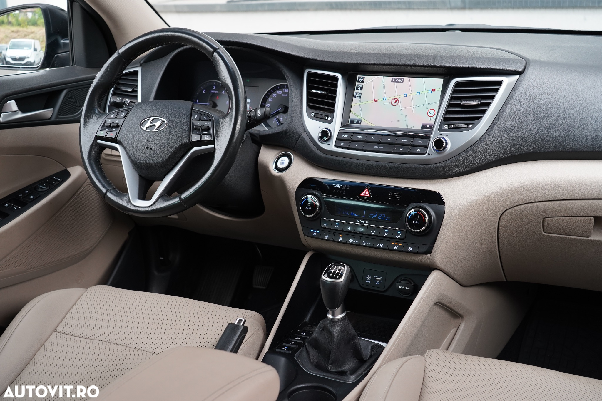 Hyundai Tucson 2.0 CRDI 4WD 6MT Premium - 9