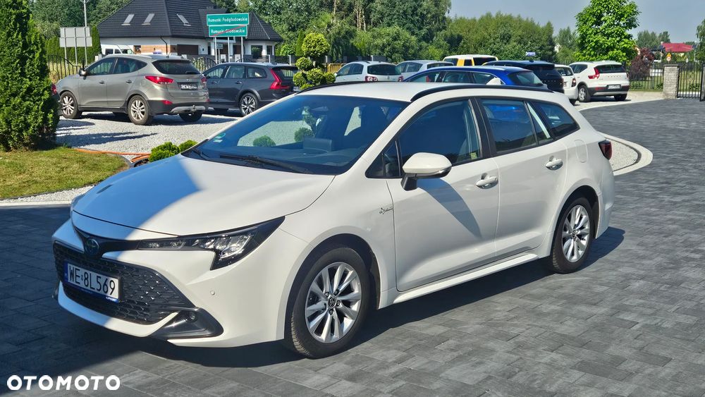 Toyota Corolla 1.8 Hybrid Comfort - 16