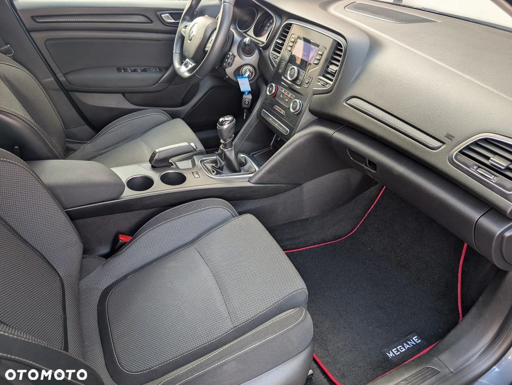 Renault Megane 1.3 TCe FAP Zen - 21