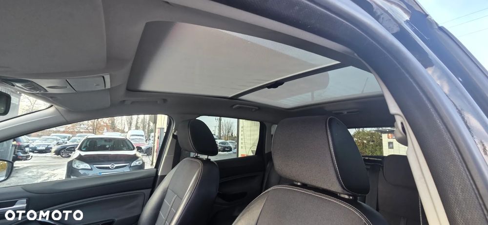 Ford Kuga 2.0 TDCi 4WD Titanium - 27