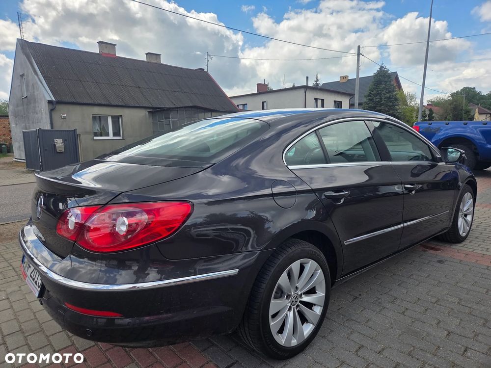 Volkswagen Passat CC - 6
