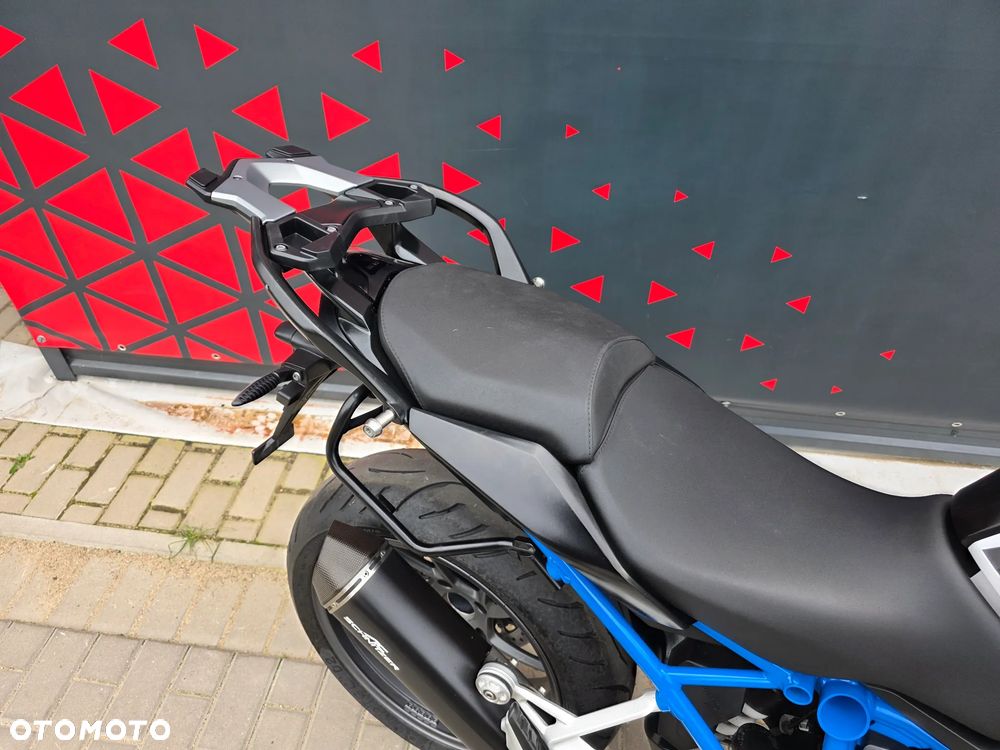 BMW R - 33