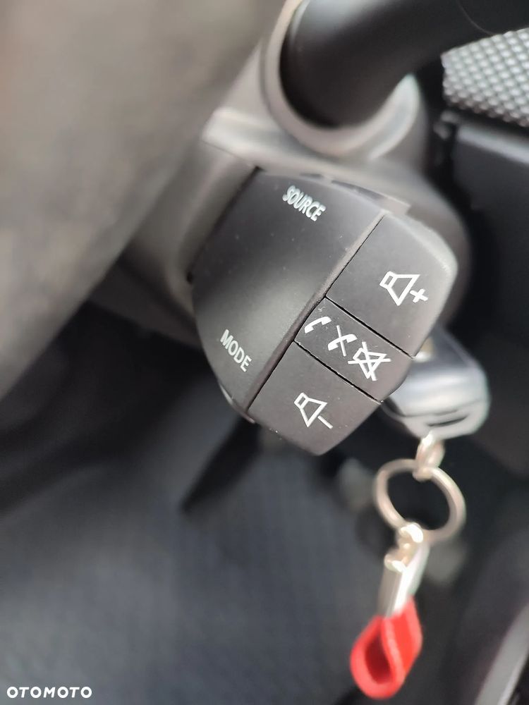 Dacia Jogger TCe 110 (7-Sitzer) Essential - 26