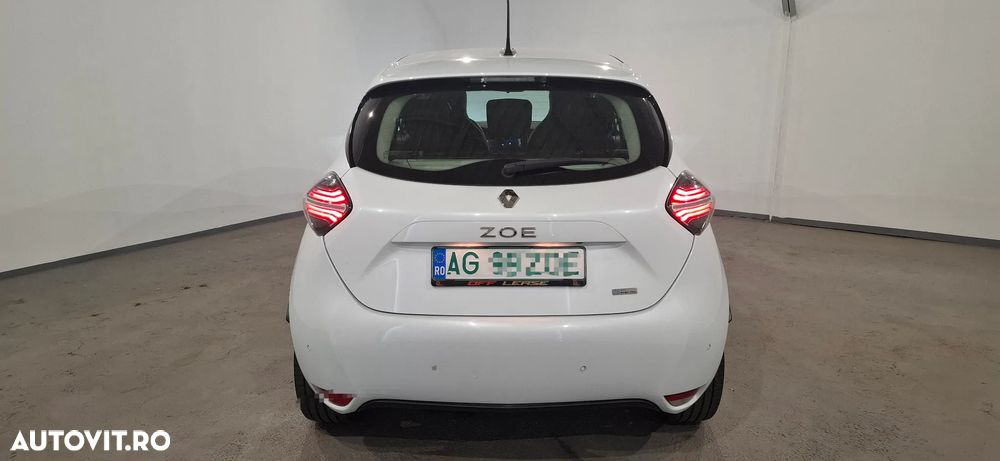 Renault ZOE - 6