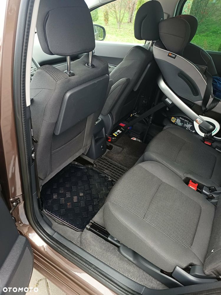 Peugeot 5008 HDI FAP 150 Style - 11
