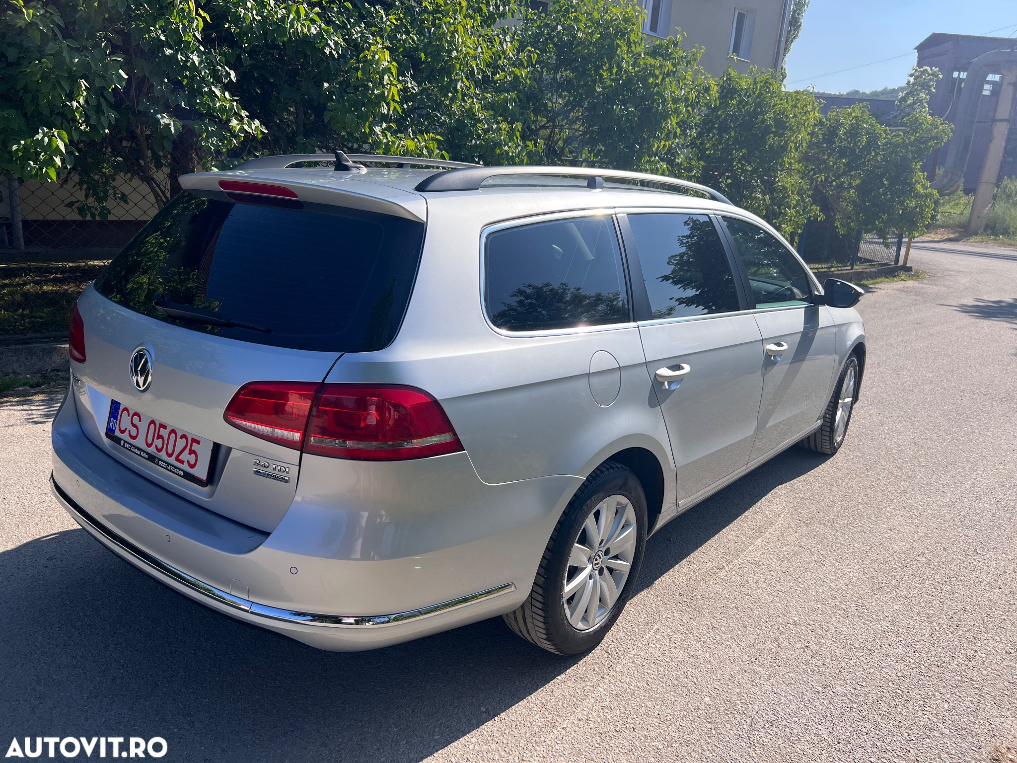 Volkswagen Passat Variant 2.0 Blue TDI SCR Highline - 10