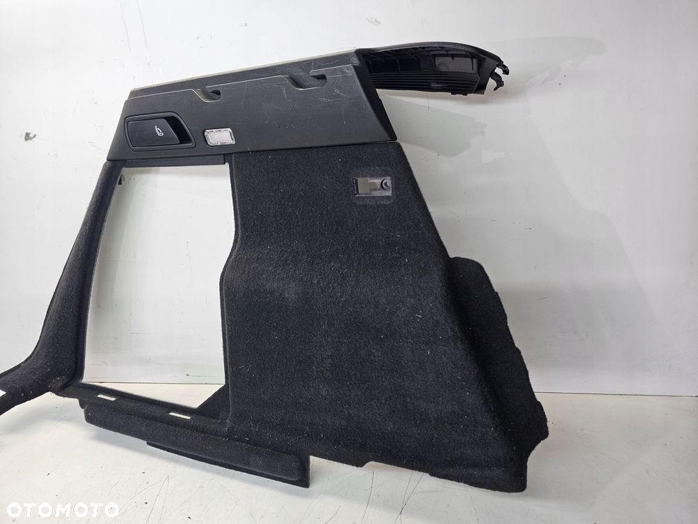 BOCZEK TAPICERKA BAGAŻNIKA LEWY TYŁ AUDI Q5 8R 8R0863879G - 2