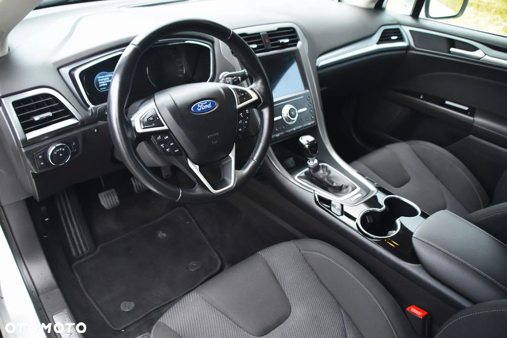 Ford Mondeo SW 2.0 TDCi ECOnetic Start-Stop Titanium - 6