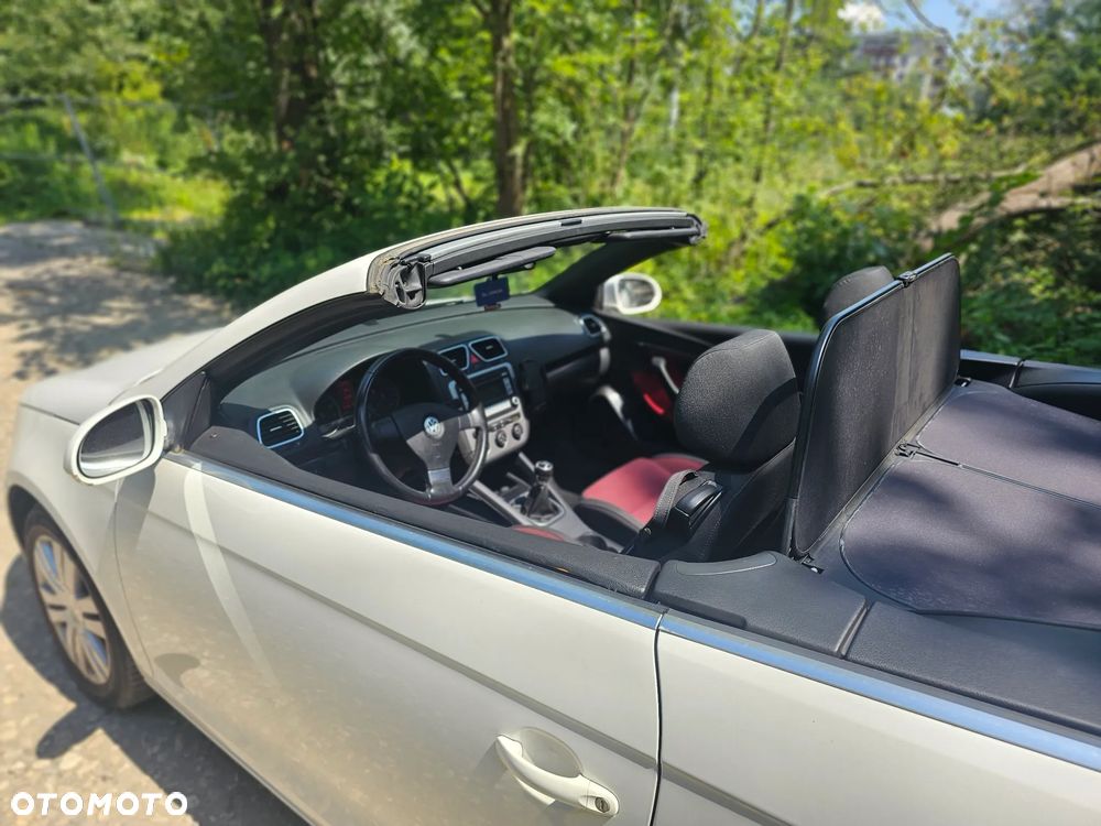Volkswagen Eos 2.0 FSI Individual Chrom - 15