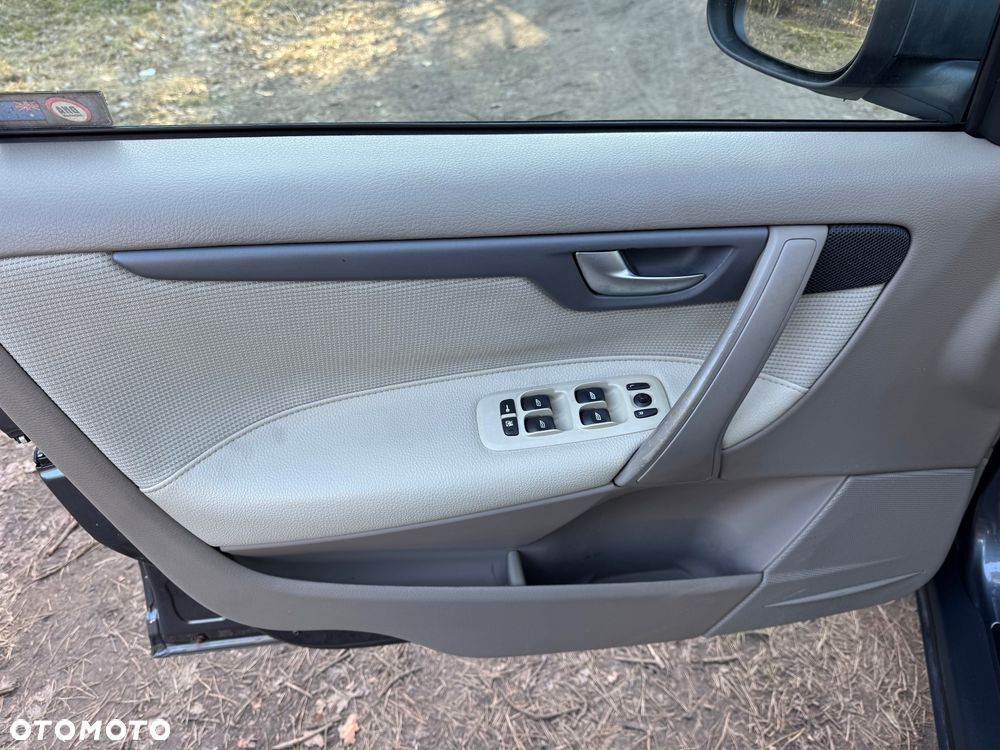 Volvo S60 2.4D Momentum - 19