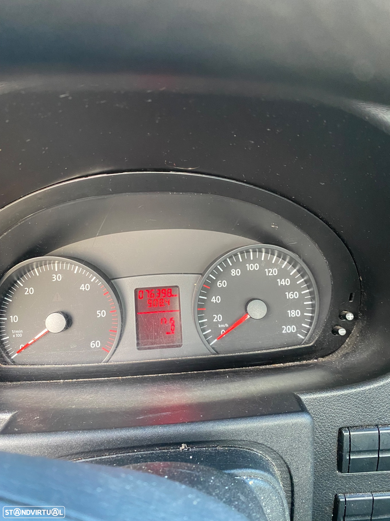 VW Crafter 35 2.5 TDi 136 CD Longa - 4