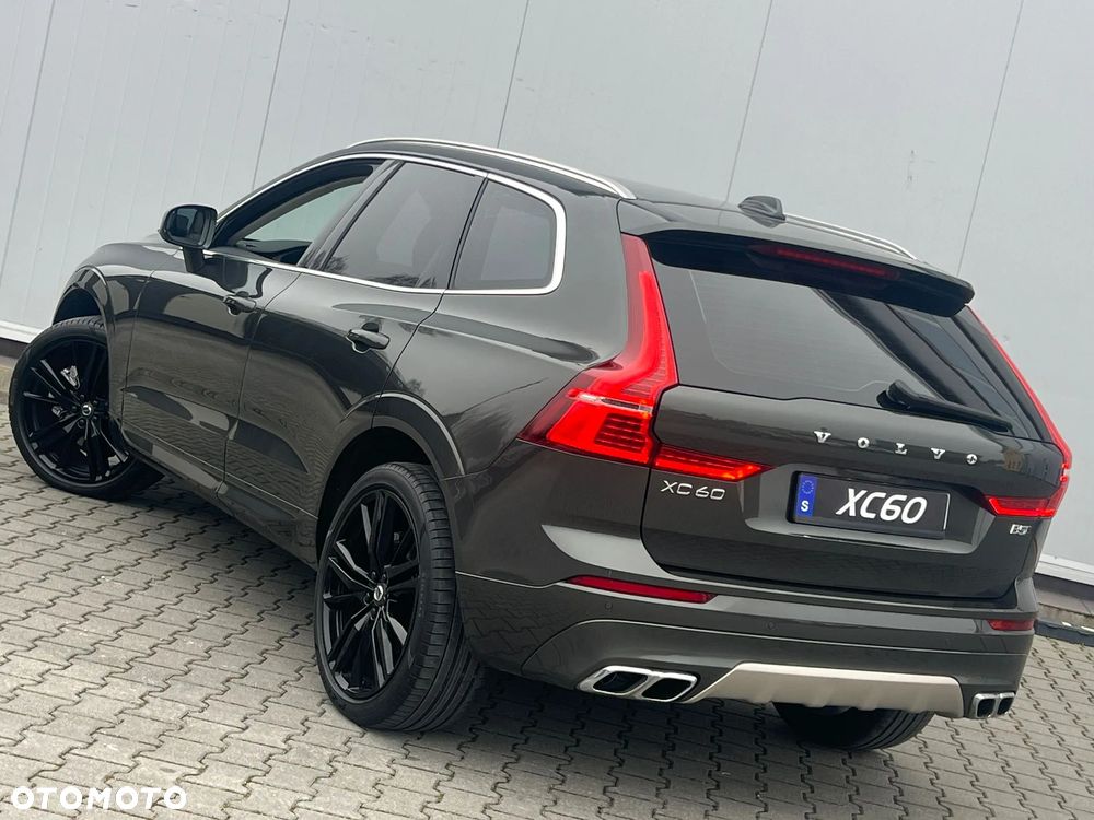 Volvo XC 60 - 1