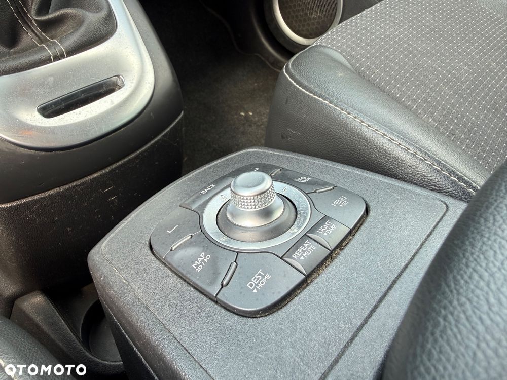 Renault Scenic TCe 130 Dynamique - 12
