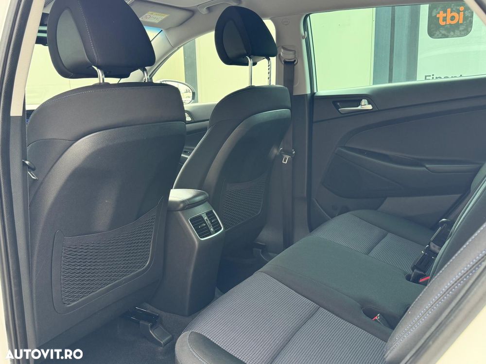 Hyundai Tucson blue 1.7 CRDi 2WD Style - 15