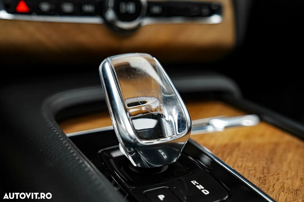 Volvo XC 90 T8 AWD Recharge Geartronic Inscription - 39