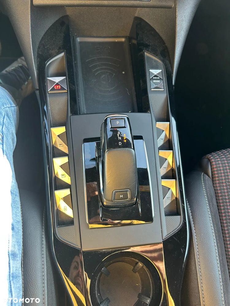 DS Automobiles DS 3 Crossback 1.2 PureTech Performance Line - 37