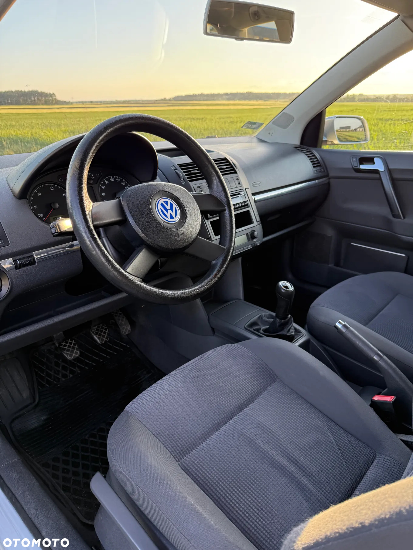 Volkswagen Polo - 11