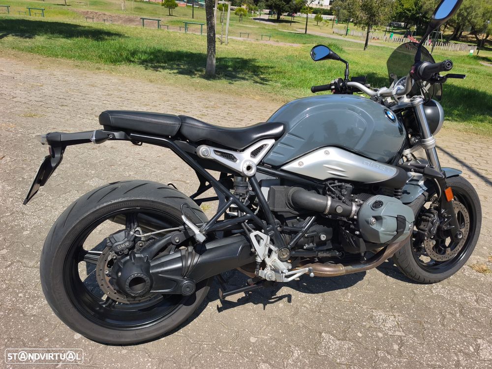 BMW R nineT Pure - 12