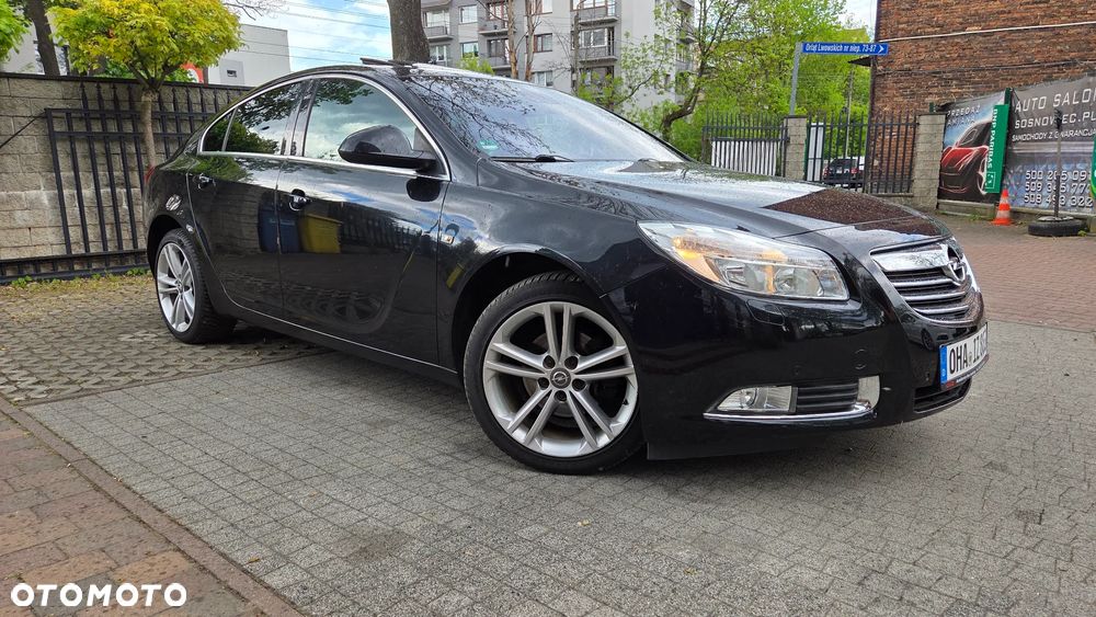 Opel Insignia 1.4 Turbo ecoFLEX Start/Stop Sport - 2
