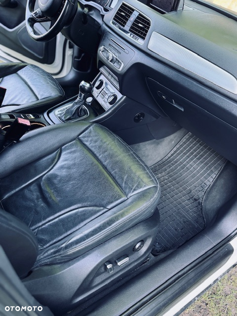 Audi Q3 - 23