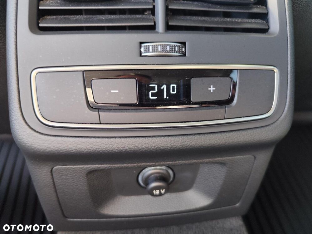 Audi A4 Limousine - 19
