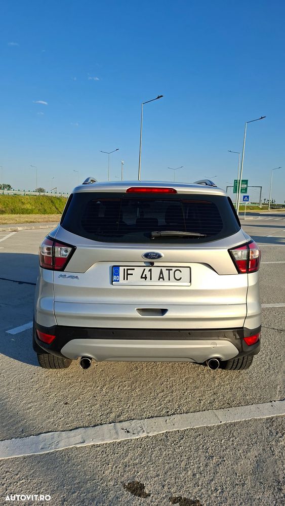 Ford Kuga - 5