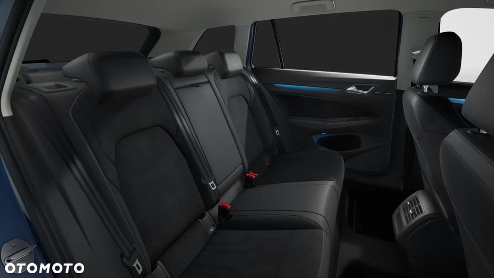 Volkswagen Golf Variant 1.5 eTSI mHEV Life Plus DSG - 11