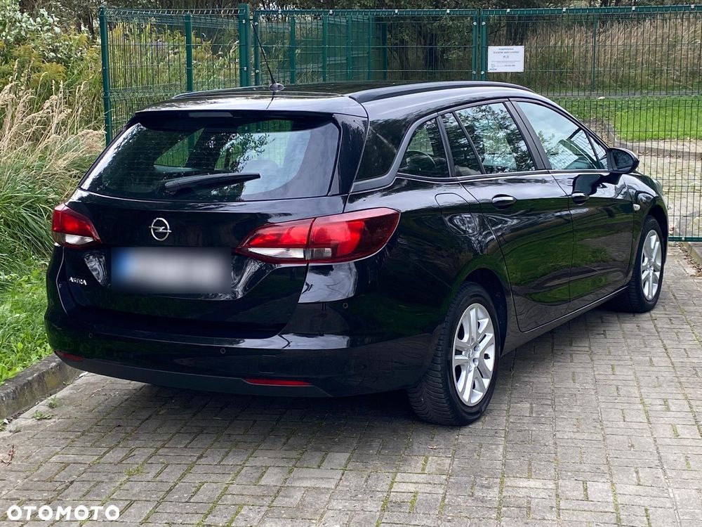Opel Astra - 1