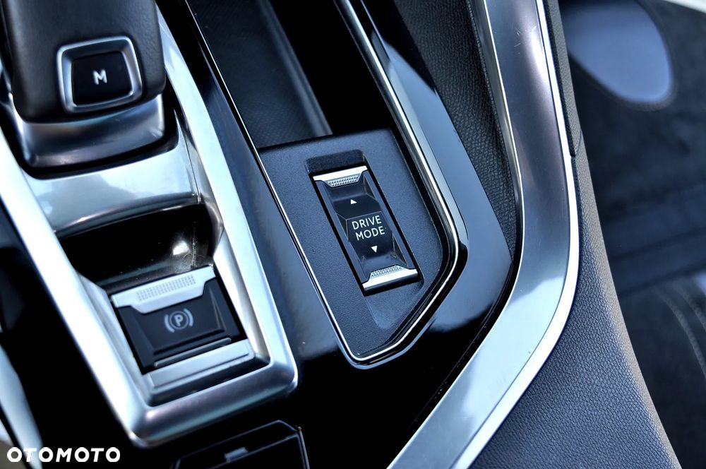 Peugeot 5008 BlueHDi 130 EAT8 GT - 35