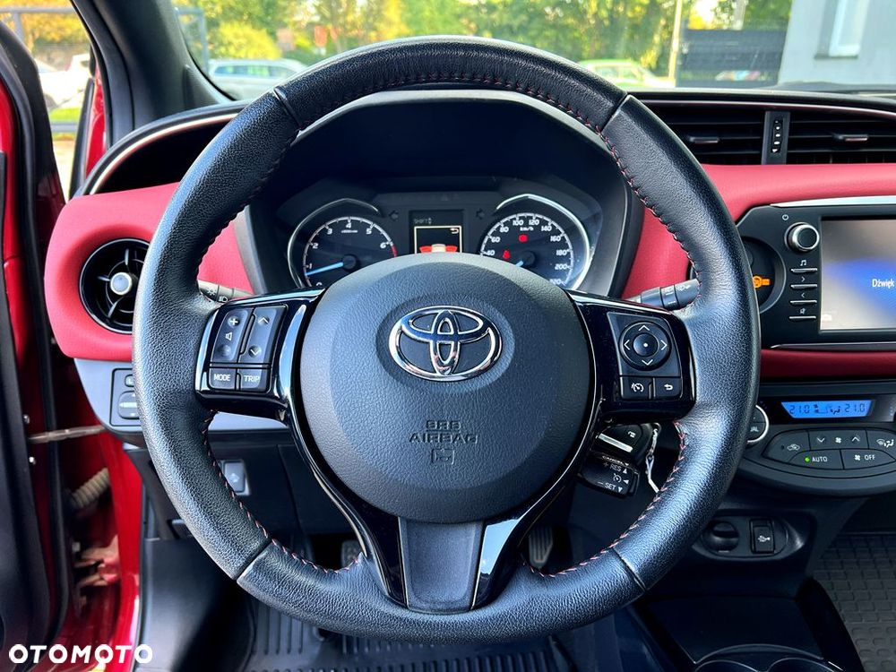Toyota Yaris 1.5 Selection - 10