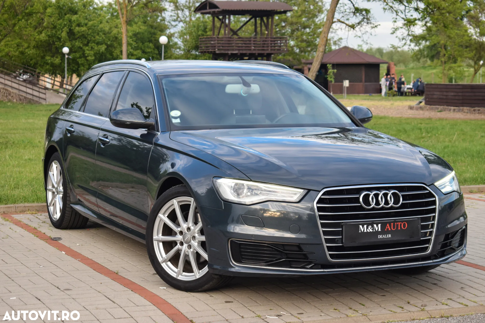 Audi A6 Avant 2.0 TDI Ultra DPF S tronic - 2