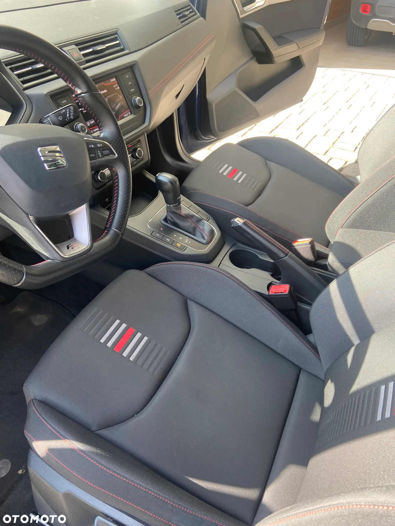 Seat Ibiza 1.0 TSI FR S&S DSG - 12