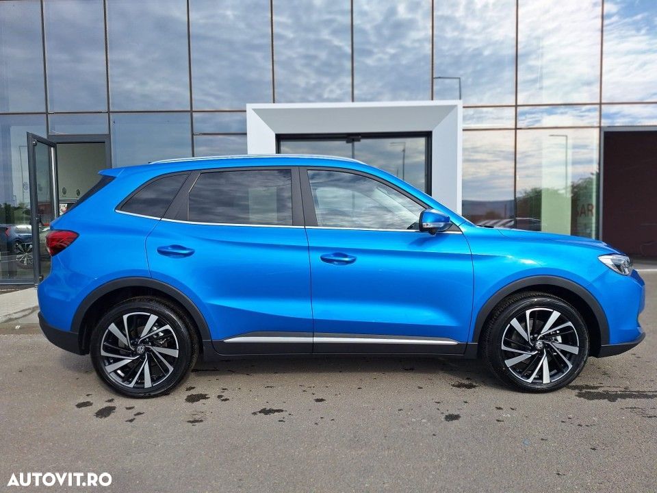MG ZS HEV - 9