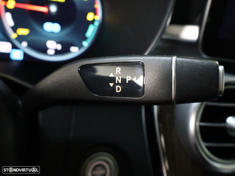 Mercedes-Benz GLC 300 de 4Matic - 18